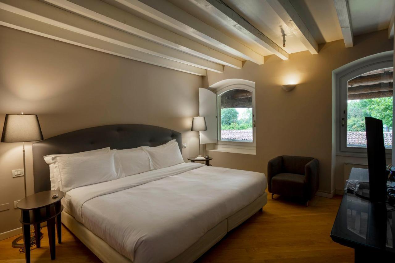 Santellone Resort Brescia Exterior foto