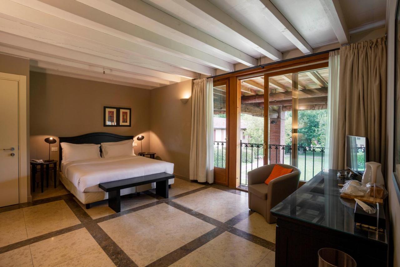 Santellone Resort Brescia Exterior foto