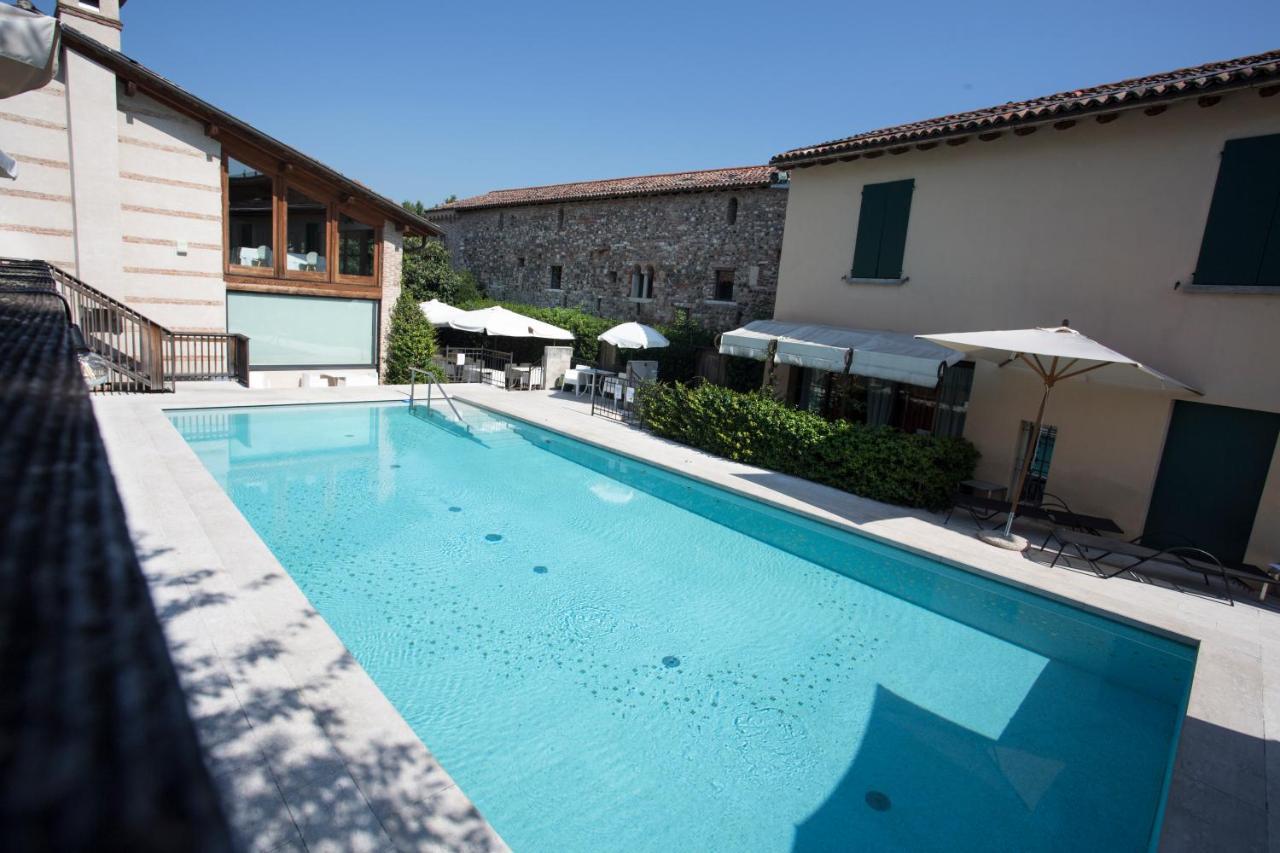 Santellone Resort Brescia Exterior foto