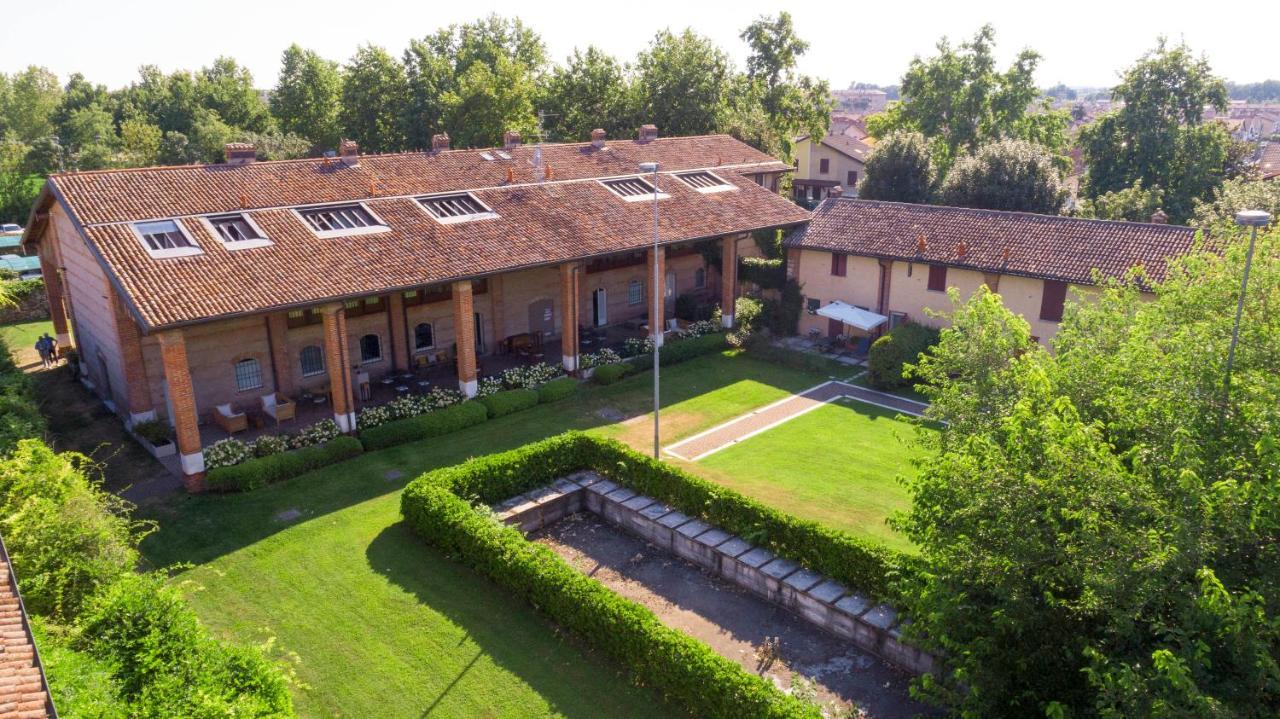 Santellone Resort Brescia Exterior foto